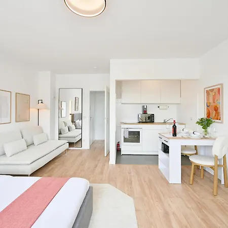 Beautiful And Stylish 1-Bedroom With Kitchen And King Size Bed Wuppertal Exterior photo
