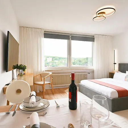 Beautiful And Stylish 1-Bedroom With Kitchen And King Size Bed Wuppertal Exterior photo